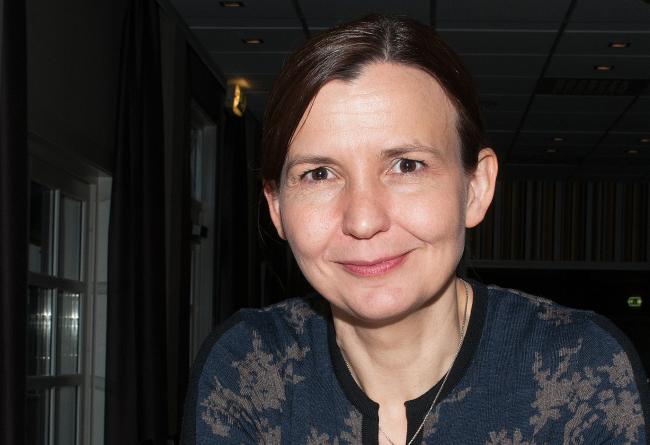 Portrettbilde av økonomiprofessor Mari Rege