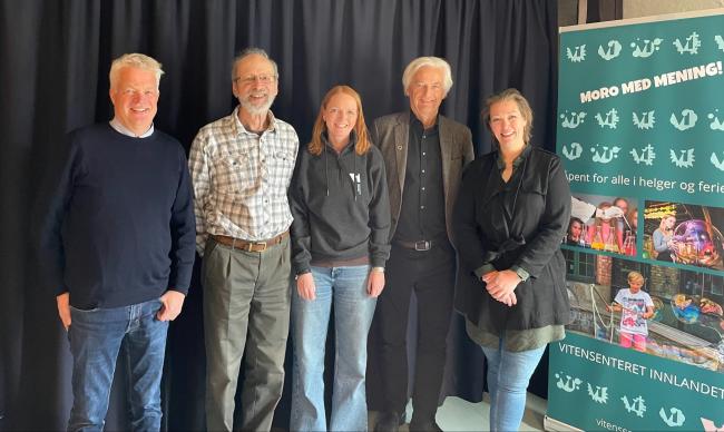 Bilde av noen av de som var med og arrangerte fagdag om karriereveiledning og bærekraft: Geir Endregard, Peter Plant, Elisabeth Erlimo (Vitensenteret Innlandet), Geir Syvertsen og Kristine Winjevoll.