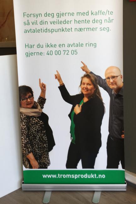 Plakat i resepsjonen hos Tromsprodukt. Plakat i resepsjonen hos Tromsprodukt.